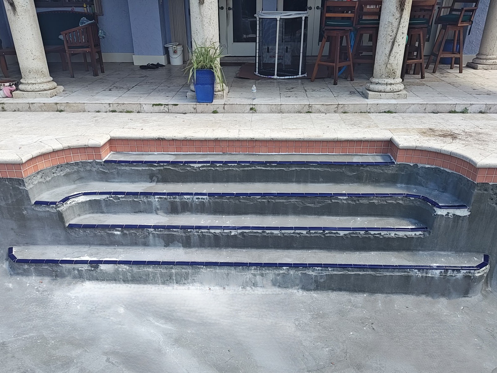 install new pool tile on steps fort lauderdale
