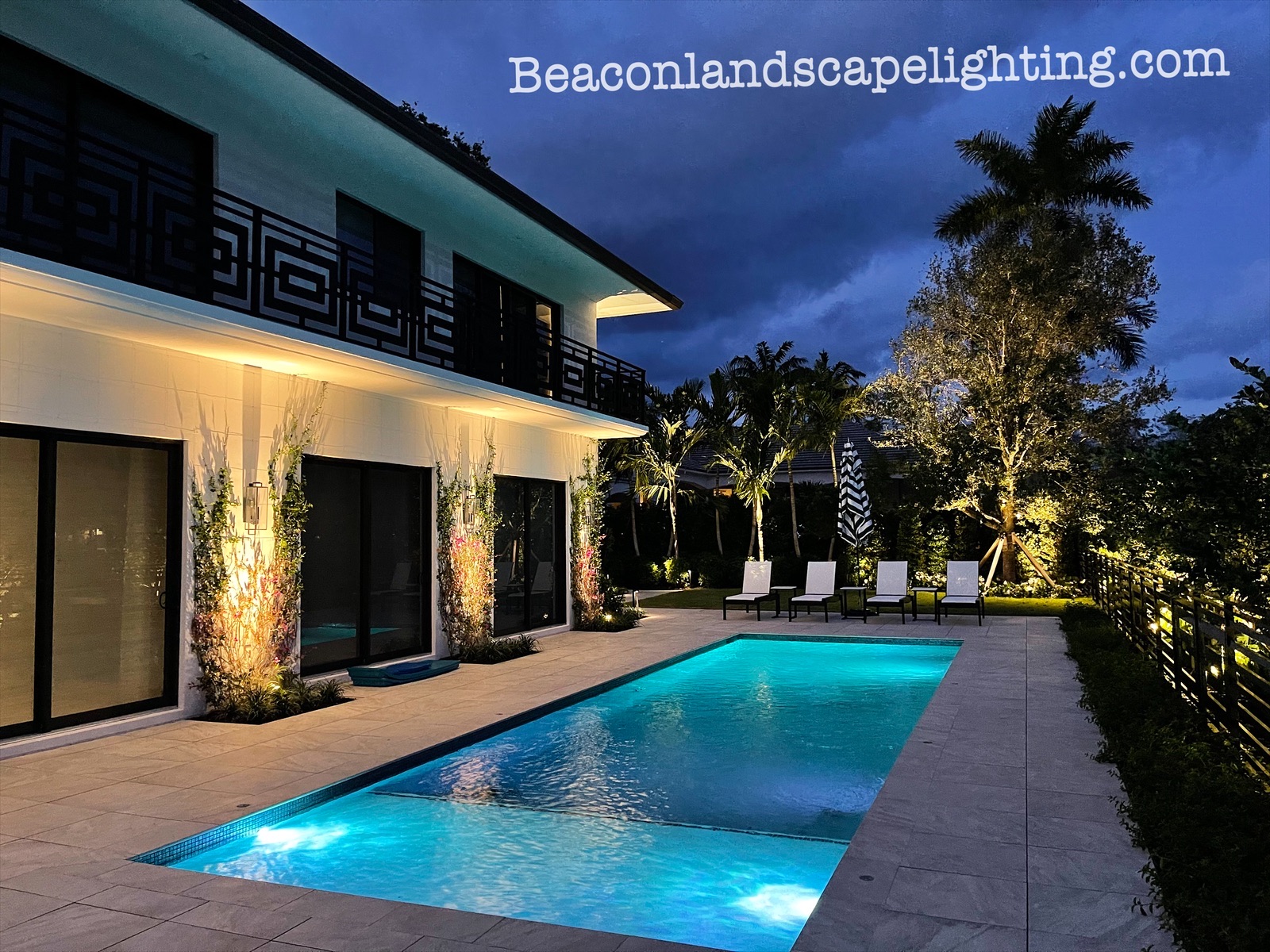 jupiter pool patio landscape lighting