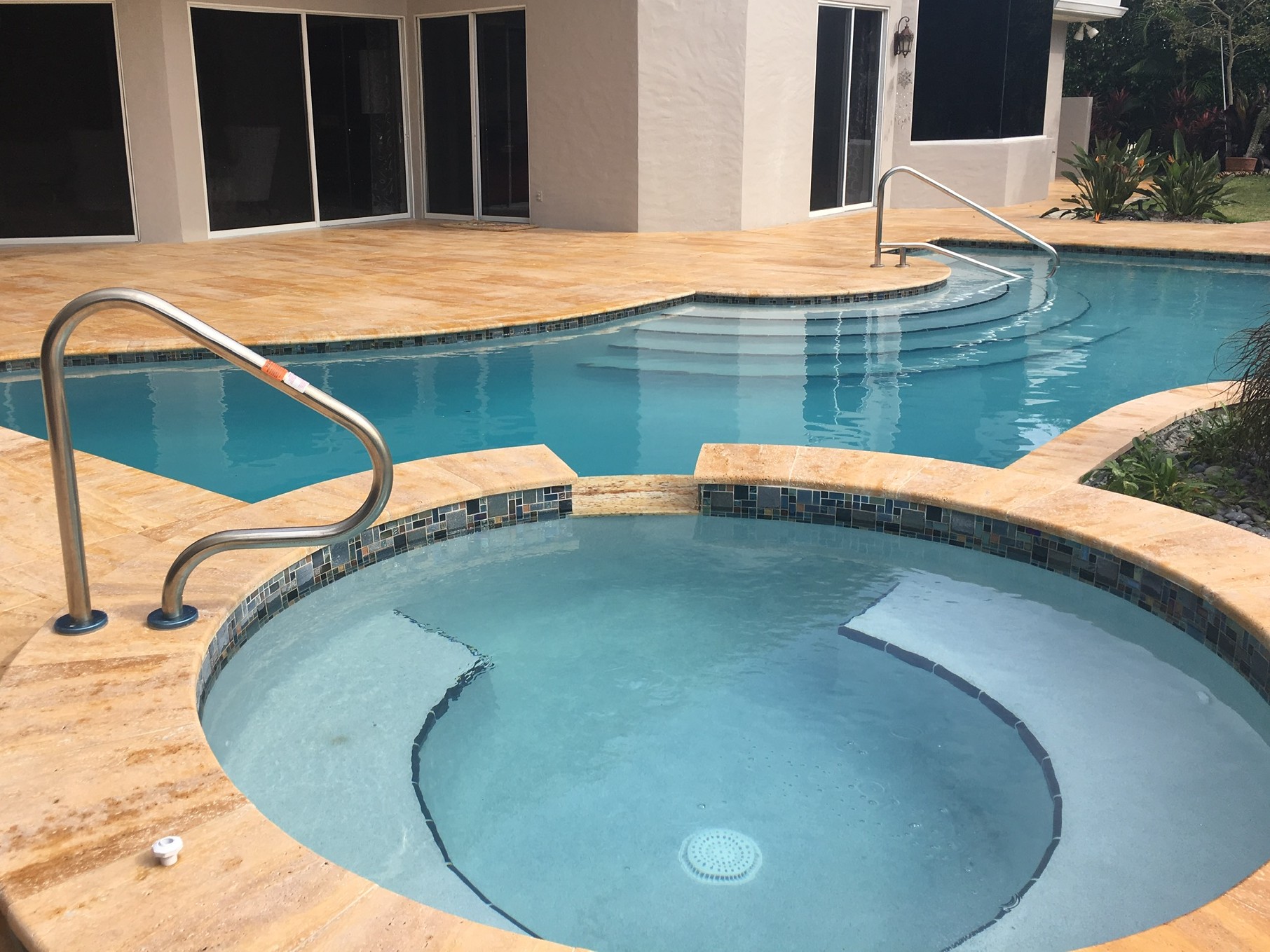 trusted pool service company in palm beach county