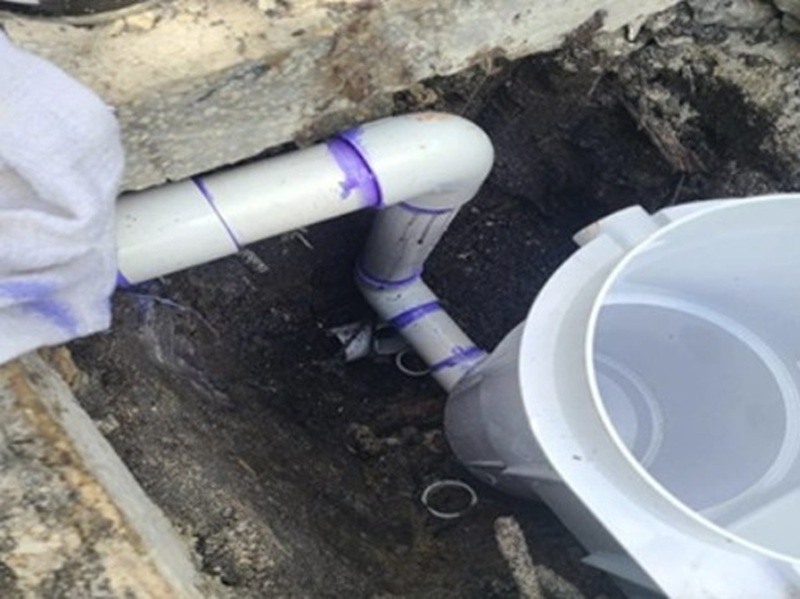 repair-leaking-Jupiter-pool-skimmer